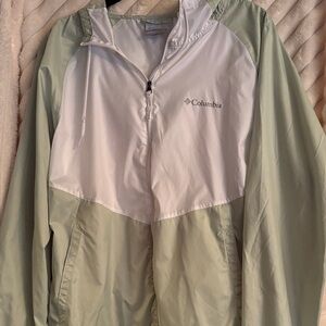 Columbia White and Sage Green Colorblock Windbreaker